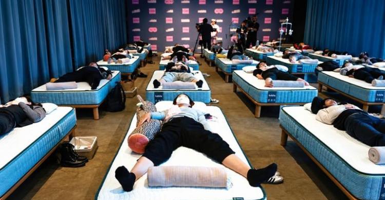 Gelar Kompetisi Tidur Berhadiah Rp 226 Juta