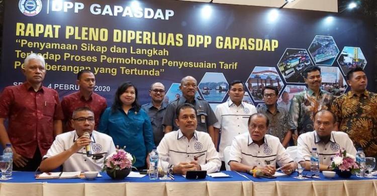 Ingin Tarif Penyeberangan Naik, Gapasdap Ngancam Mau Setop Operasi