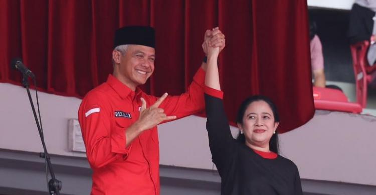 Jokowi Titip Pesan Ke Kader PDIP, Menangkan Ganjar Pranowo