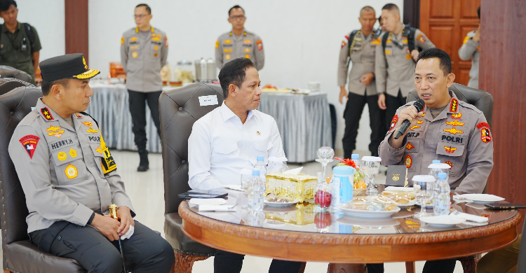 Prabowo Percepat Penanganan Karhutla