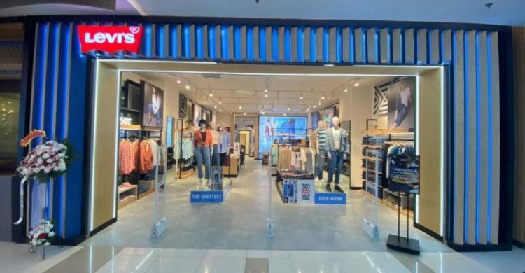 Levi's sales plaza store