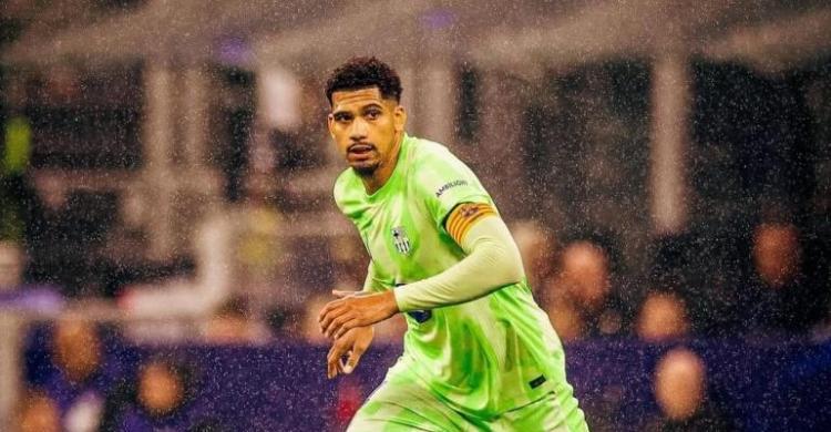 Ronald Araujo - Bức Tường Uruguay Sự Khởi Đầu của Một Ngôi Sao Mới Tại Barcelona