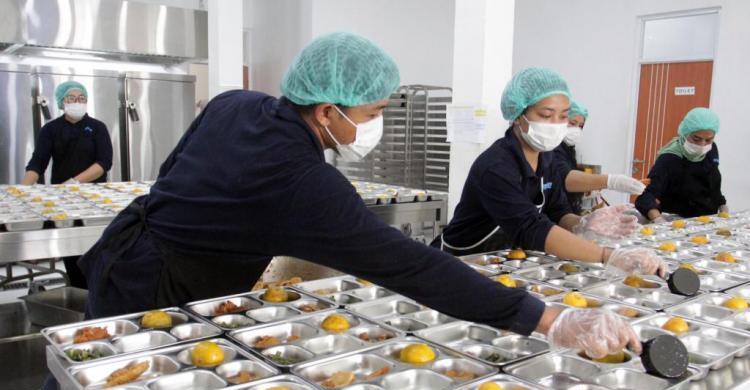 Program Makanan Bergizi Gratis Menjadi Pilar Strategis Pemenuhan Gizi Nasional Program Makanan Bergizi Gratis Menjadi Pilar Strategis Pemenuhan Gizi Nasional