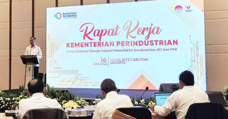 Menperin Targetkan Kontribusi Industri Ke PDB Capai 20 Persen