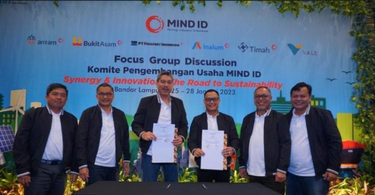 MIND ID Dukung Kerja Sama Bukit Asam Dan Timah Kembangkan PLTS