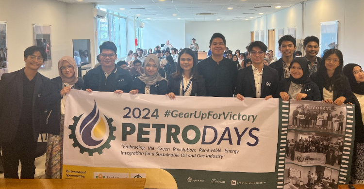 Pertamina NRE Edukasi Mahasiswa UI Soal Energi Terbarukan di Petrodays 2025