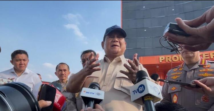 Presiden Prabowo Jenguk Korban Demonstrasi di RS Bhayangkara