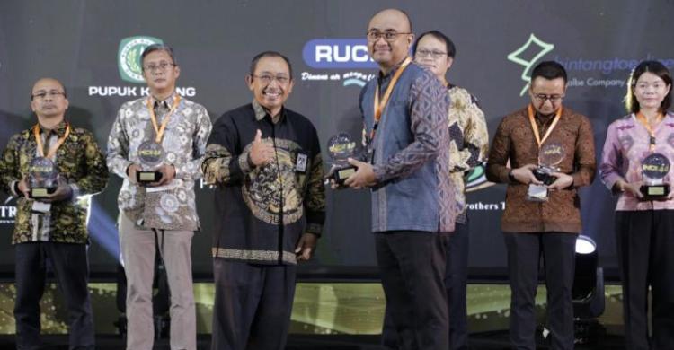 Pupuk Indonesia Jadi Holding BUMN Pertama Raih Penghargaan Indi 4.0