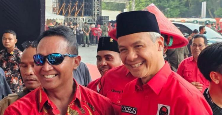 Jenderal Andika Berbatik Merah