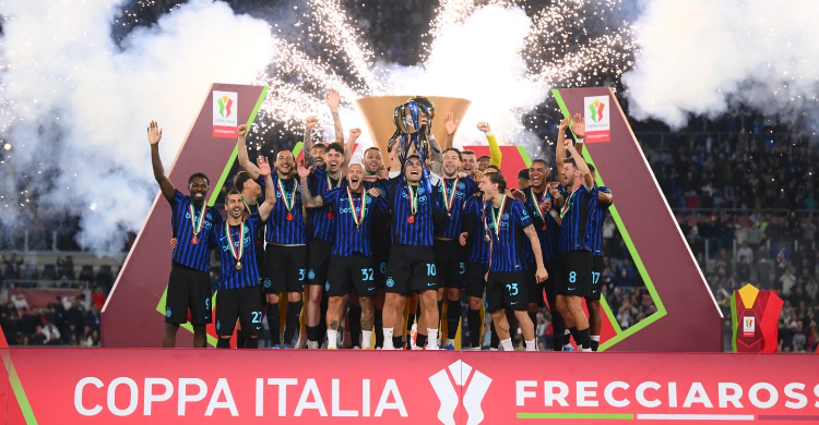 Tekuk Lazio, Inter Milan Raih Double Winners