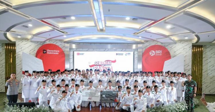 BRI Dukung Semangat Nasionalisme Selama 15 Tahun untuk Mengapresiasi Paskibraka BRI Dukung Semangat Nasionalisme Selama 15 Tahun untuk Mengapresiasi Paskibraka