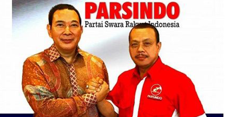 Ketua Umum Partai Swara Rakyat Indonesia (Parsindo) Jusuf Rizal (kiri) dan Tommy Soeharto. (Foto: Istimewa)