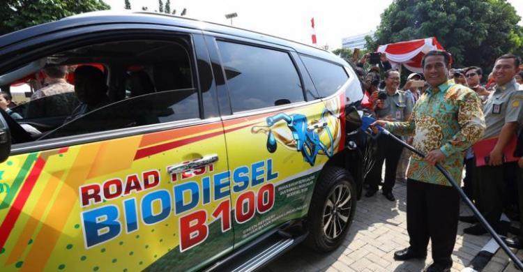 Dua Bulan Diuji Pakai, Biodiesel B100 Kementan Terbukti Lebih Hemat