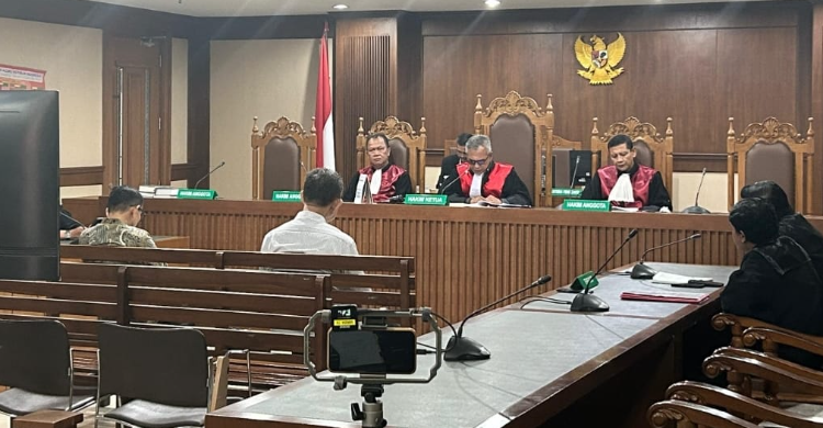 Hakim Menjatuhkan Hukuman 7 dan 9 Tahun Penjara untuk 2 Pihak Swasta dalam Kasus Gerobak Kemendag