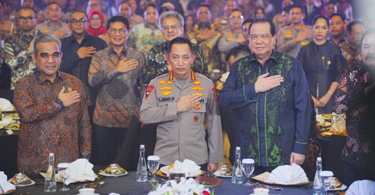 Hoegeng Awards 2026 Kapolri Teladani Hoegeng Lahirkan Polisi Berintegritas