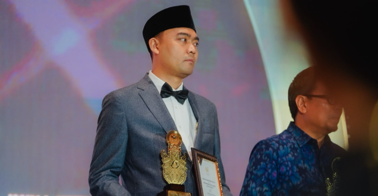 Kemenag Raih Special Recognition Award dalam Pengembangan Wisata Religi