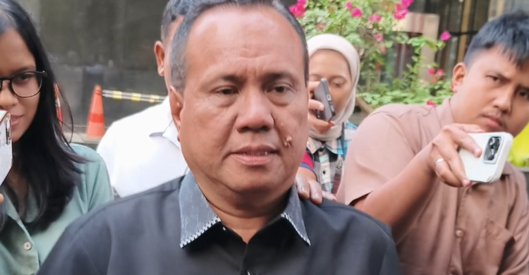Ketua DPRD Kuansing Irit Bicara soal Dugaan Penerimaan Duit SGD untuk Menhut