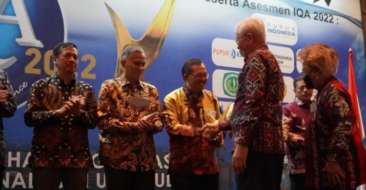 Pupuk Indonesia Utilitas Raih Penghargaan Indonesian Quality Award 2022