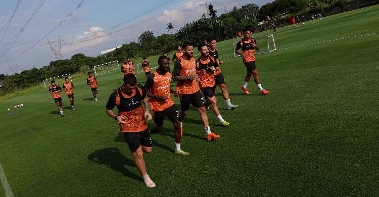 STY Puas Persija Tampil Sesuai Harapan di Thailand