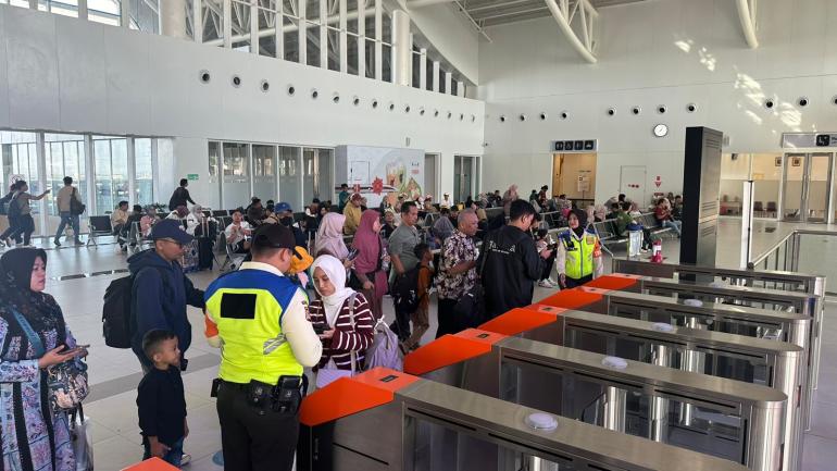 90 Ribu Tiket Kereta Cepat Ludes Terjual Saat Libur Panjang Maulid
