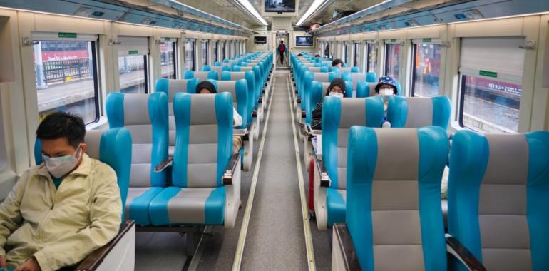 Barang Tertinggal Di Stasiun Atau Di Kereta Begini Cara Lapornya Hal 3