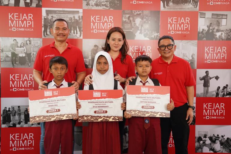 CIMB Niaga Gelar Literasi Keuangan Lewat Kejar Mimpi Goes To School