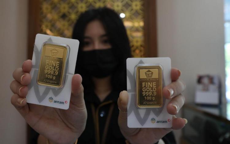 Harga Emas Pagi Ini Rp 1.075.000 Per Gram