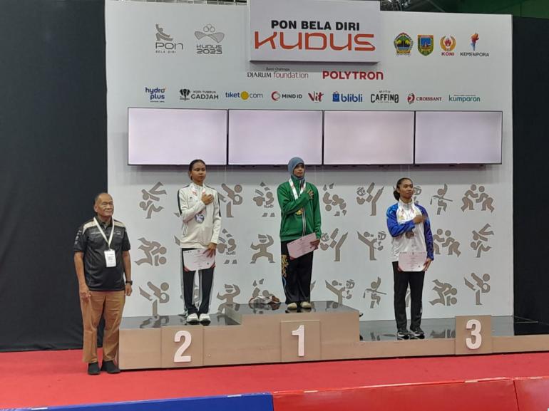 Jatim Jaga Keunggulan, Menjadi Juara Umum Wushu PON Beladiri Kudus 2025 Jatim Jaga Keunggulan, Menjadi Juara Umum Wushu PON Beladiri Kudus 2025