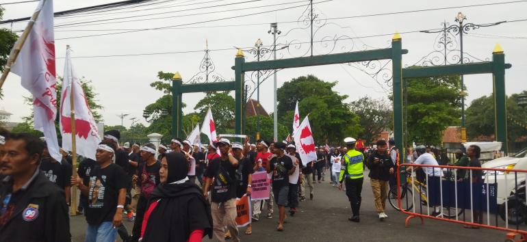 Kampanye Terakhir Ganjar Mahfud Unjuk Kekuatan Di Solo Dan Semarang