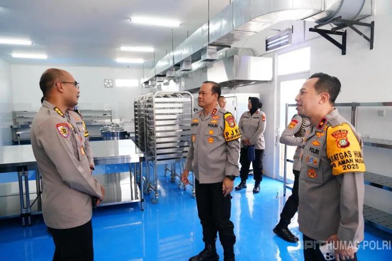 Kapolda Metro Irjen Asep Edi Suheri Yakin SPPG Polri Palmerah Siap Berfungsi Kapolda Metro Irjen Asep Edi Suheri Yakin SPPG Polri Palmerah Siap Berfungsi