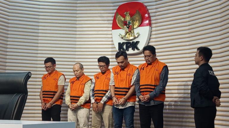 KPK Menetapkan Dirut Bank Jepara Artha Sebagai Tersangka Kasus Kredit Palsu