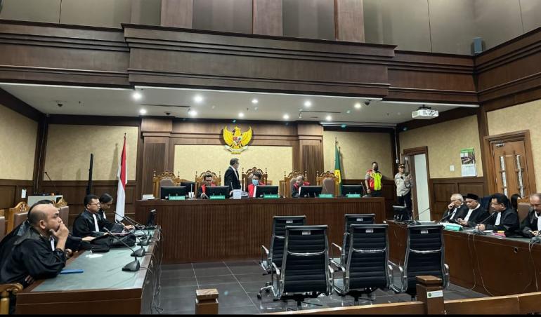 Lukas Enembe Dirawat Di RSPAD, Sidang Ditunda