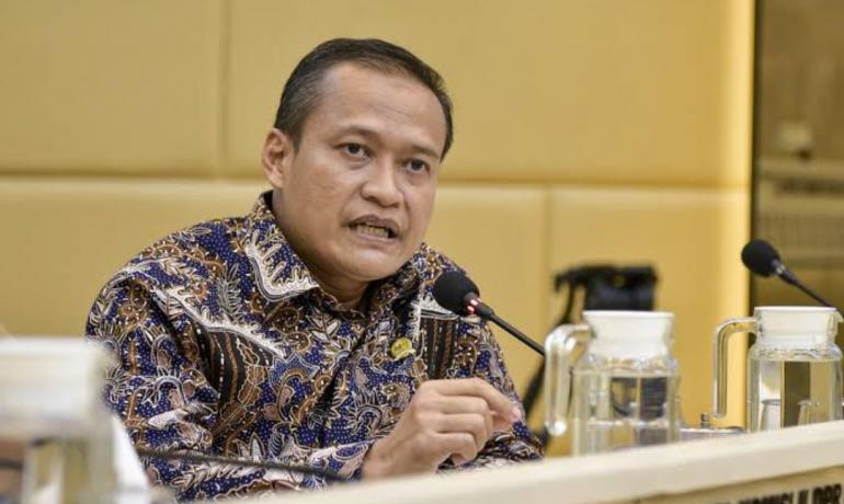 Mengelola Sawah untuk Mempertahankan Kedaulatan Pangan Nasional