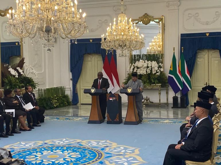 Momen Prabowo Berteriak “Amandla!”, Ramaphosa Menjawab “Awethu!”