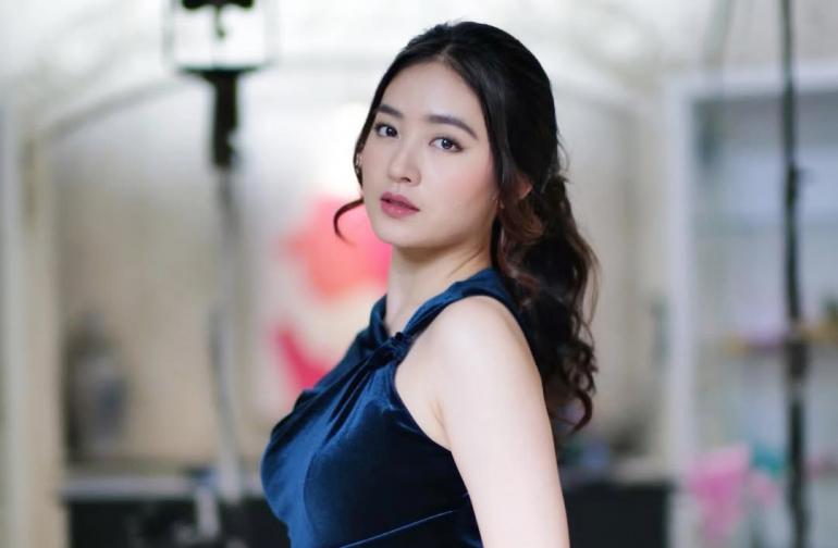 Dumbadagi uzun narsalar