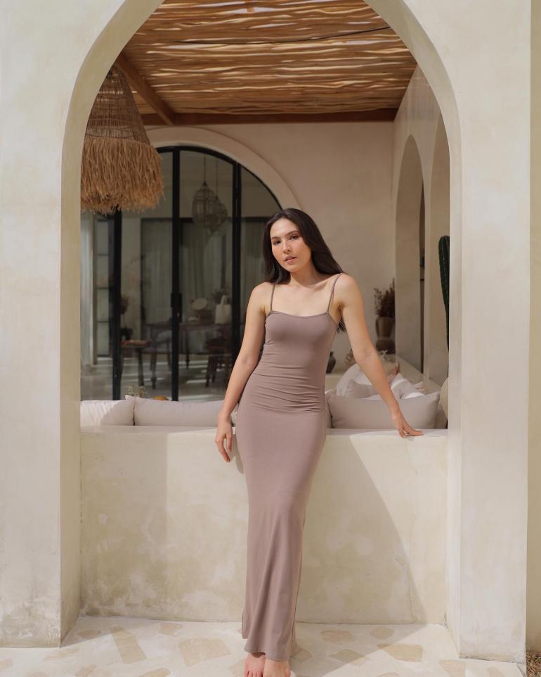 Olivia Jensen, Suami Sering Digoda Cewek