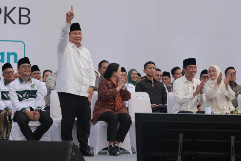 Prabowo Satu-satunya Menteri Yang Duduk Bareng Jokowi Di Harlah PKB