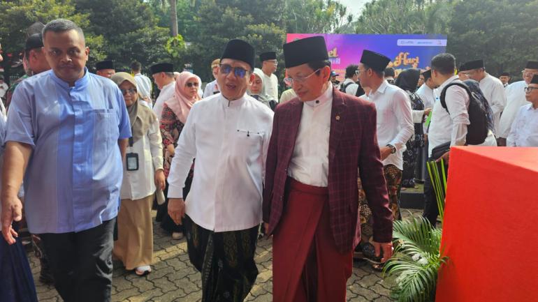 Prabowo Terima Pembentukan Ditjen Pesantren sebagai Hadiah Spesial untuk Hari Santri