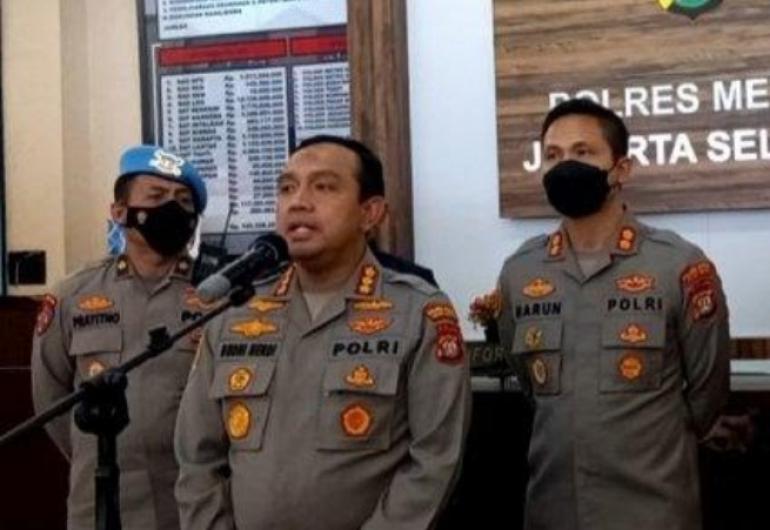 Pulihkan Trauma, Polri Kirim Tim Psikolog Buat Istri Kadiv Propam Dan ...