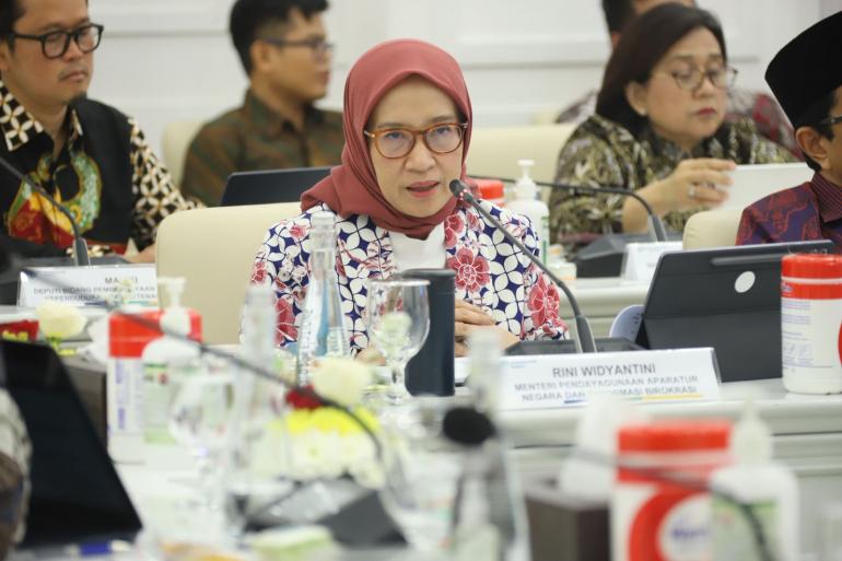 PANRB Mendorong Penggabungan Kartu Kesejahteraan dan Kartu Usaha Digital