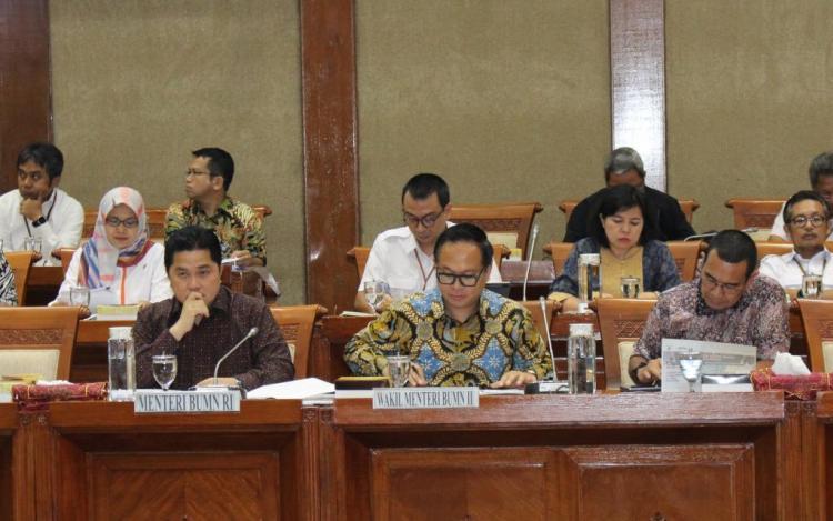 Tahan Rencana IPO BUMN Pemerintah Perhitungkan Kondisi Pasar Dan Politik