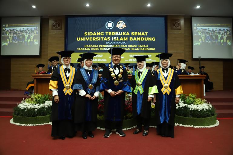 Unisba Kukuhkan 4 Guru Besar Baru