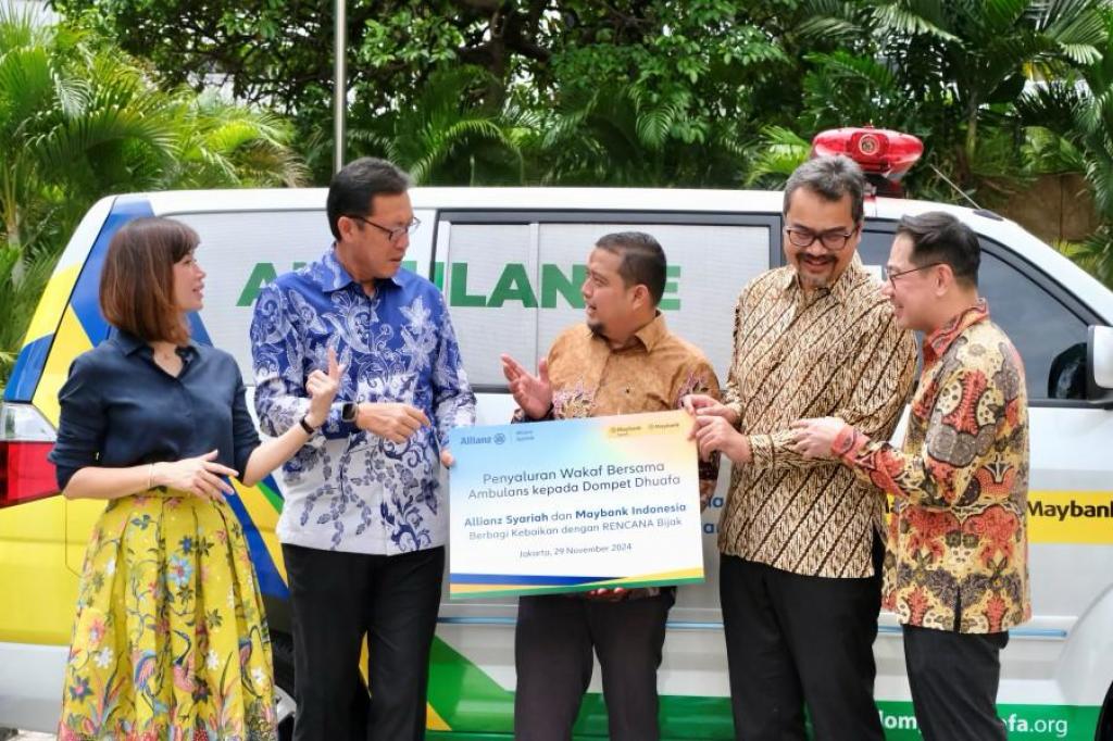 Allianz Syariah & Maybank Indonesia Dukung Nasabah Wakaf Pengadaan ...