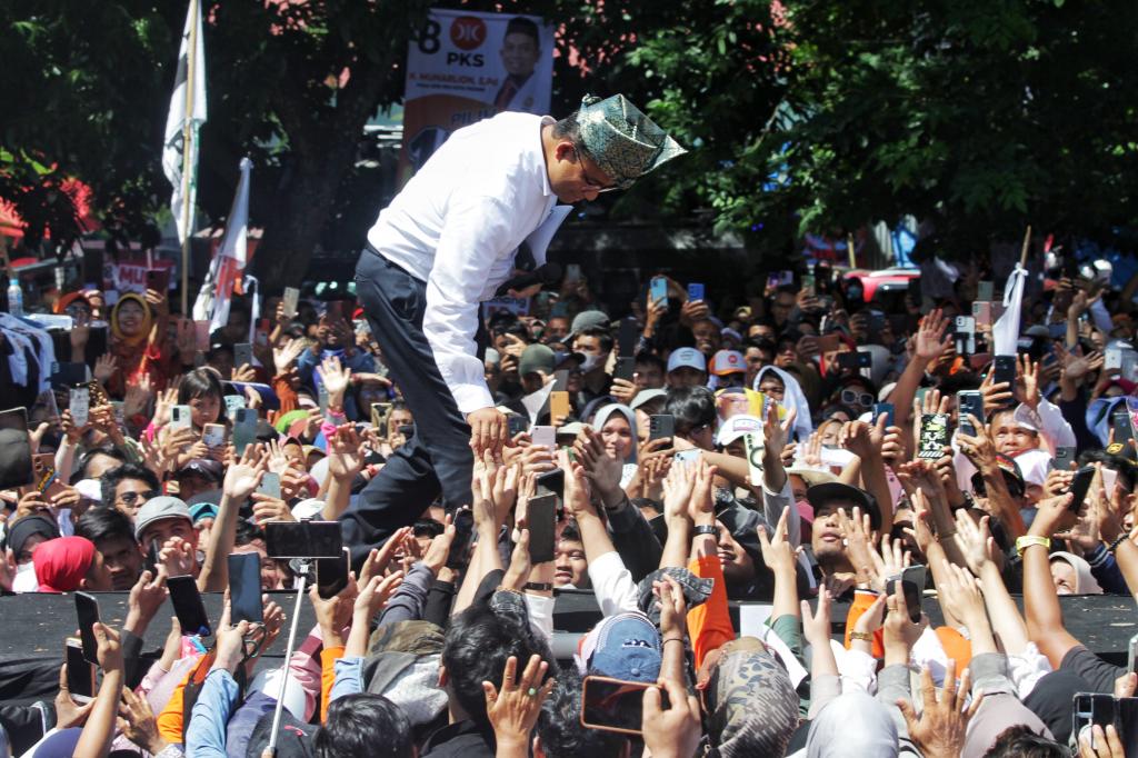 Anies Kampanye Di Padang