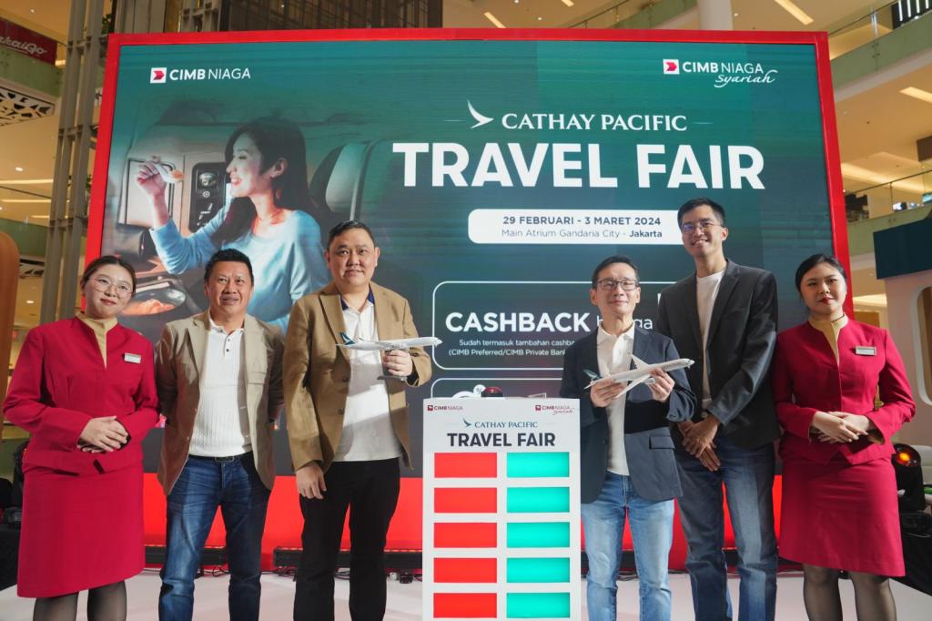 CIMB Niaga Dan Cathay Pacific Gelar Cathay Pacific Travel Fair 2025