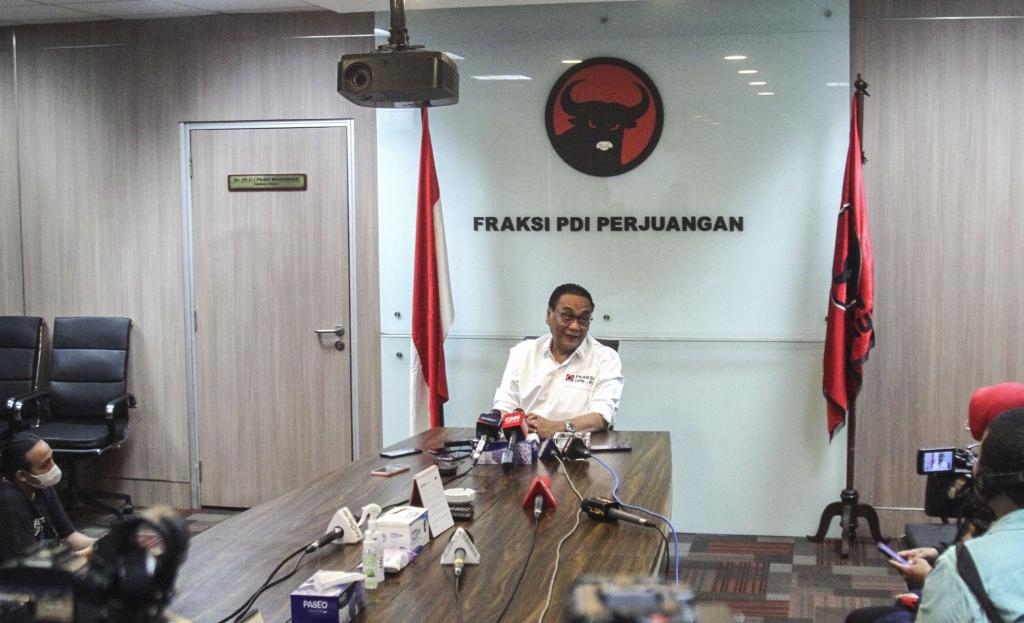 Fraksi PDI Perjuangan Bahas Penembakan Polisi