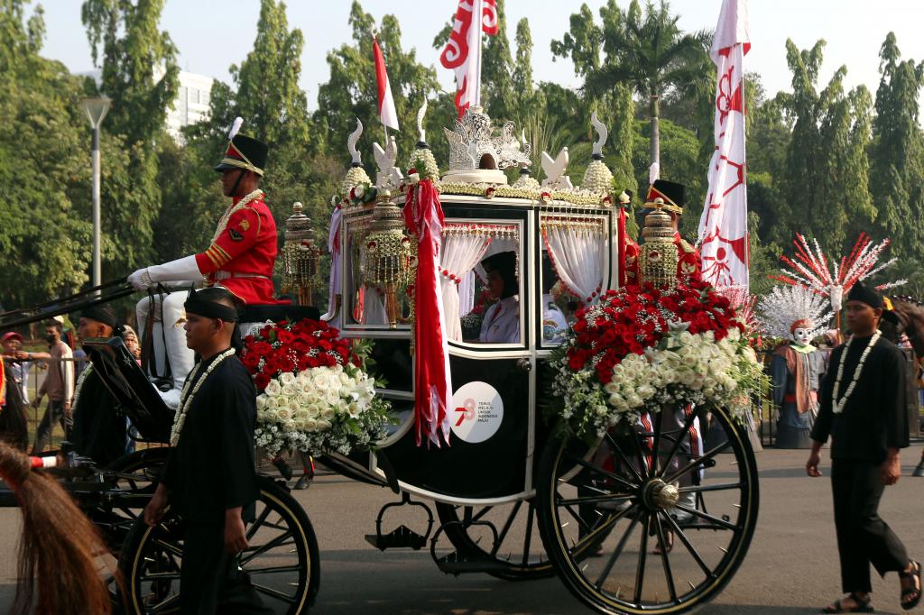 Kirab Budaya Bendera Pusaka