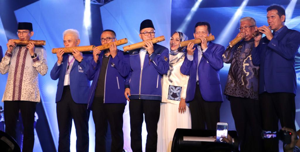 Pan Gelar Kongres Ke V Di Tugu Persatuan Kendari