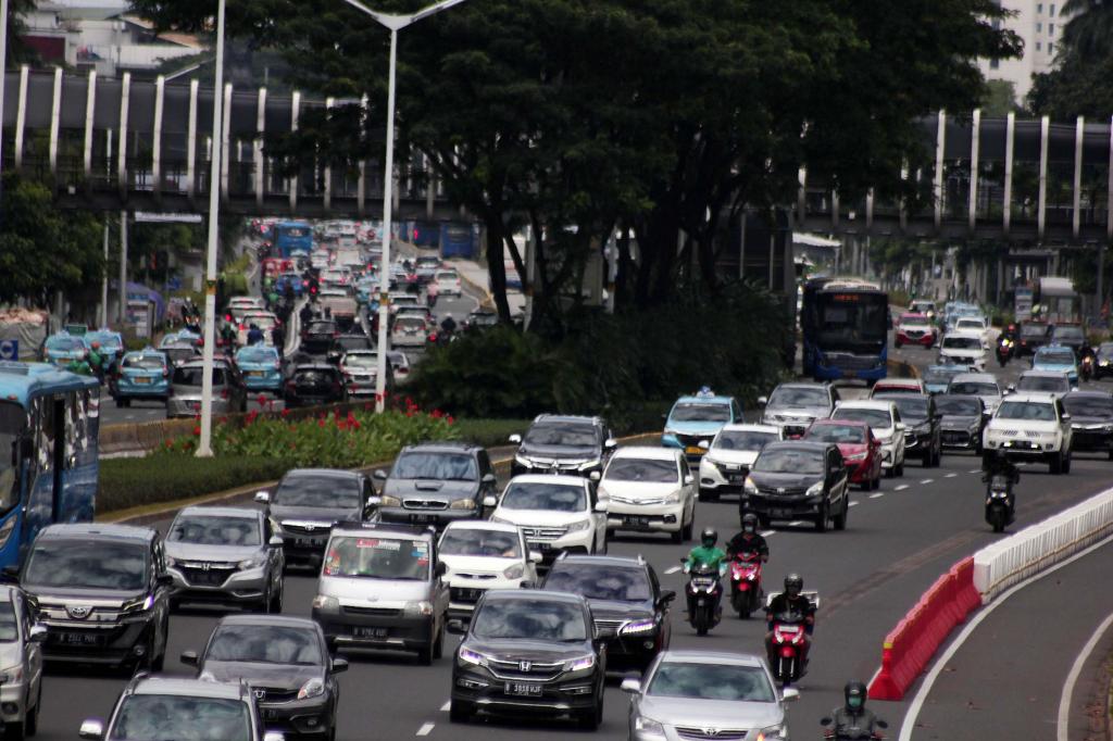 Pemprov DKI Godok Regulasi Pembatasan Usia Kendaraan 10 Tahun