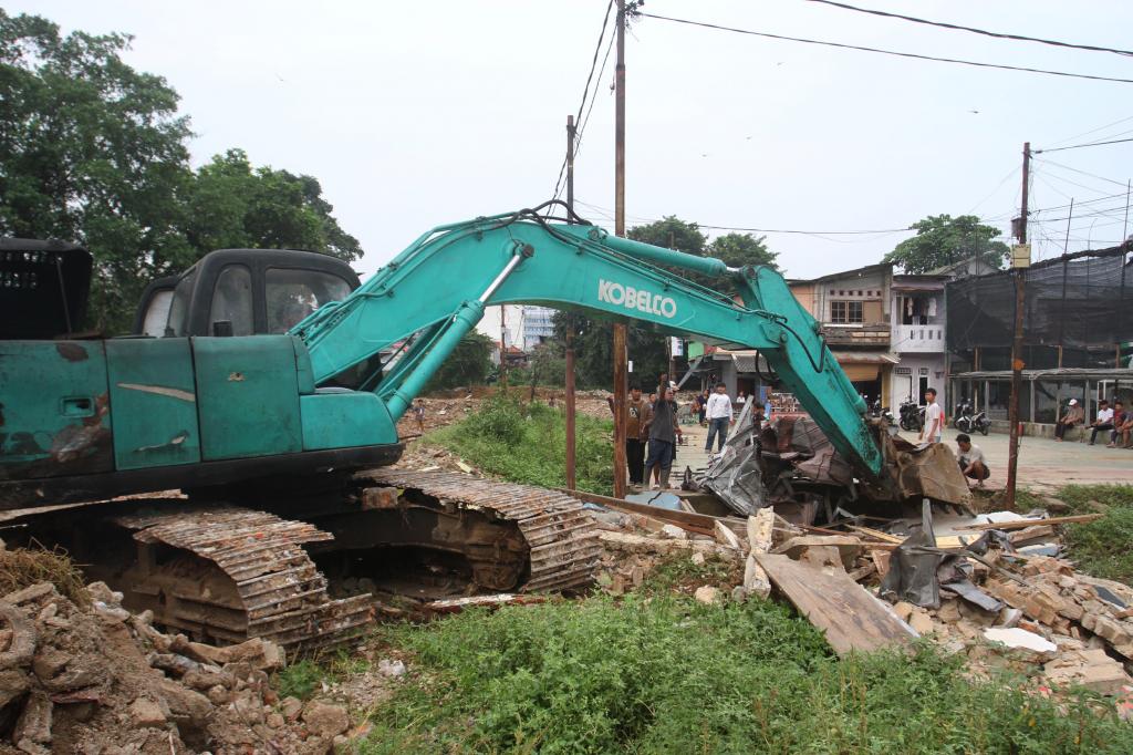 Proyek Normalisasi Kali Ciliwung